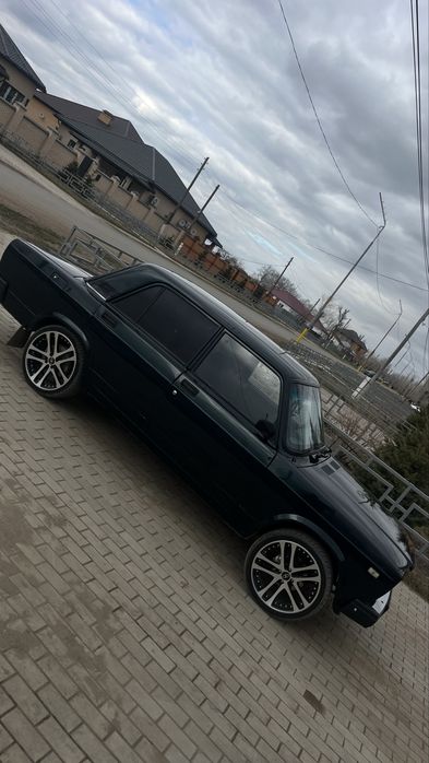 Продам ваз 2107.