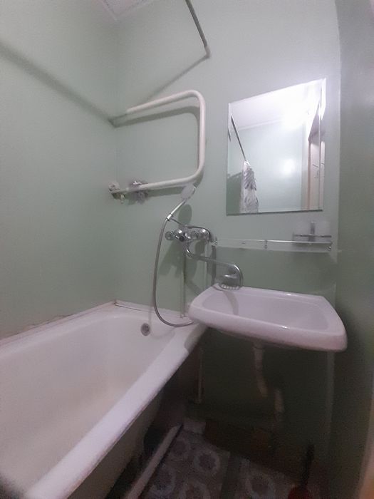 Юнусабад 17 квартал продаётся 1 комнатная квартира