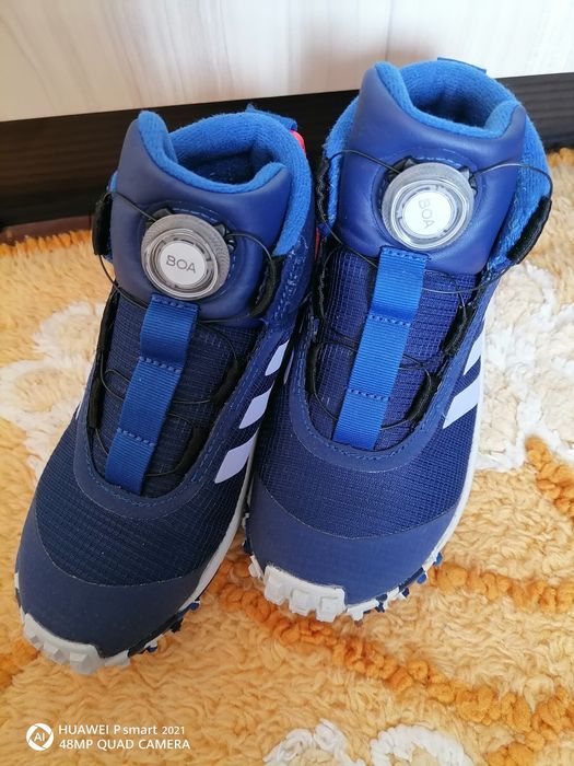 Адидас детски маратонки 33номер