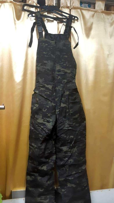 Камуфляж комбинезон зима