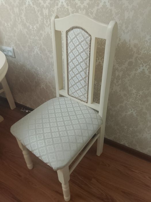 Продам СТОЛ,стул ,в идеальном состоянии