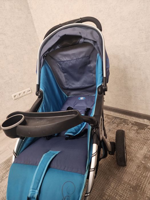 Продается коляска