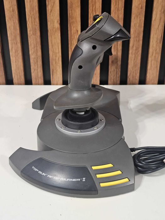 Rar editie limitata Controller zbor Thrustmaster Top Gun Afterburner 2
