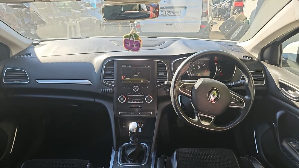 Dezmembram Renault megane 4 1.5 dci euro 6 break  manual 6+1trepte
