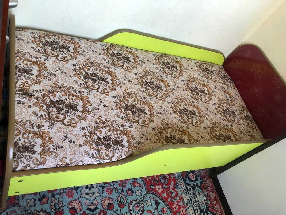 Кровати подростковые 1600х800  В чистом состоянии!