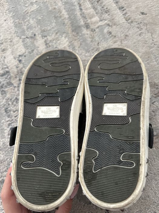 adidasi valentino rockstud