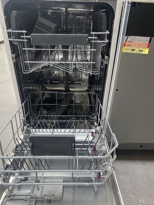 Съдомиялна 45см. Blomberg за полувграждане