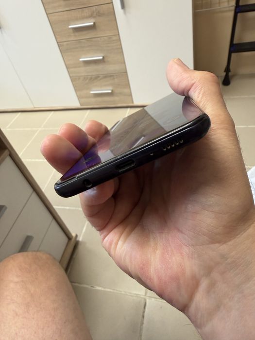 Samsung Galaxy A21s 3/32gb- отличен