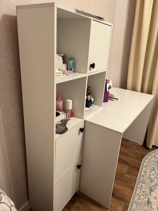 Продам стол с тумбой