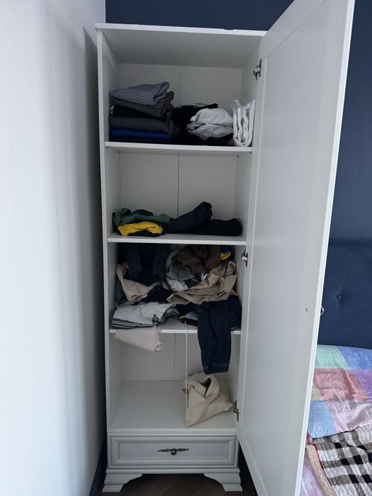 Шкаф 2-х дверный и 1-дверный