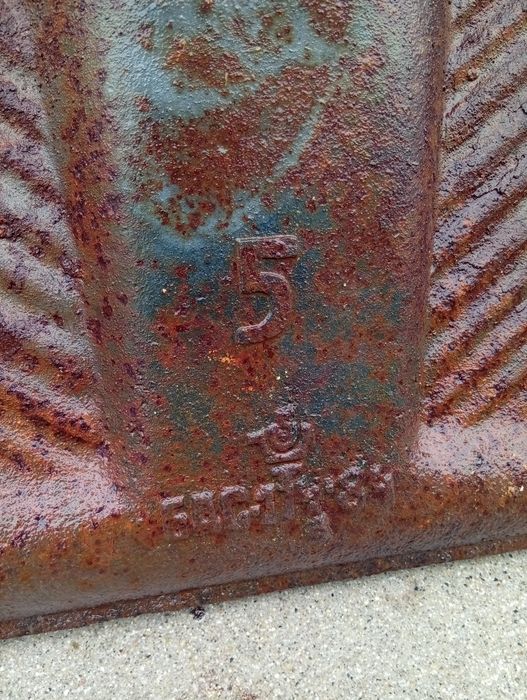 Клекало чогун, емаил