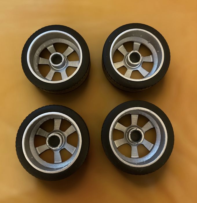 Roti macheta Audi scara 1:18