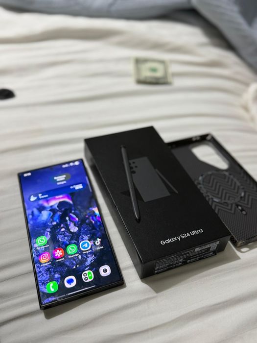 Самсунг с24 ултра 256 GB