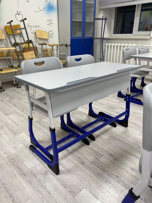 Регулируемая парта