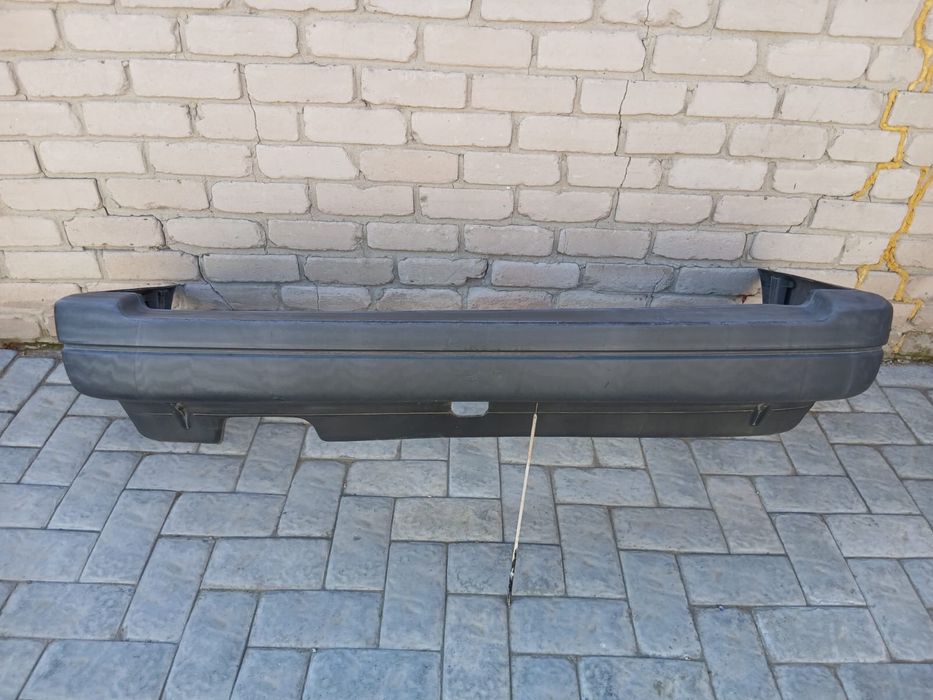 Бампер Passat B3 универсал.