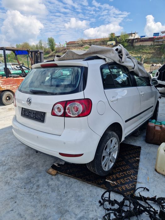 Volkwagen Golf plus 1.6 бензин (НА ЧАСТИ)