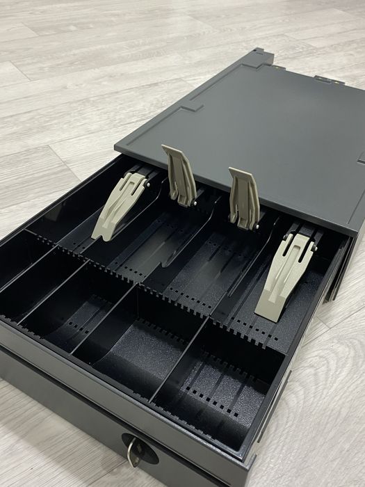 Для магазина кассовый Ящик