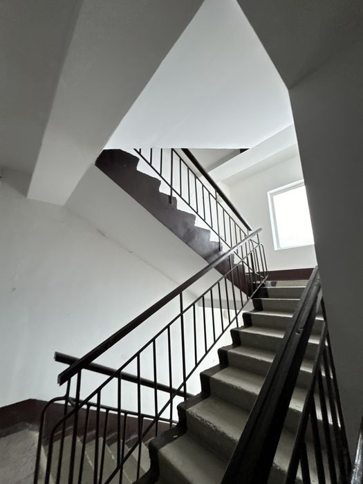 продается 4х к квартира