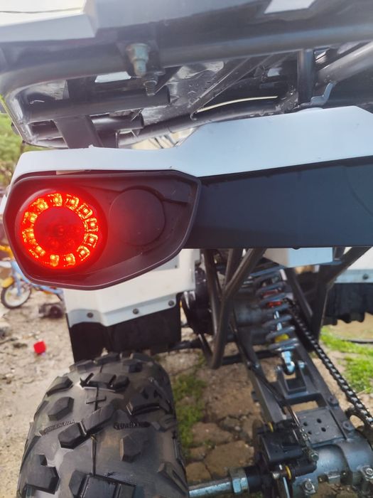 Квадроцикл SHARMAX 200 кубов