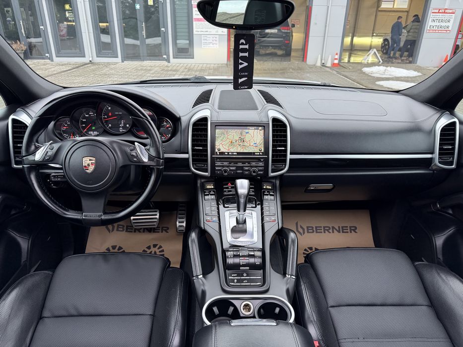 Porsche Cayenne Paket GTS TURBO 3.0D 245 CP 2012 Impecabil