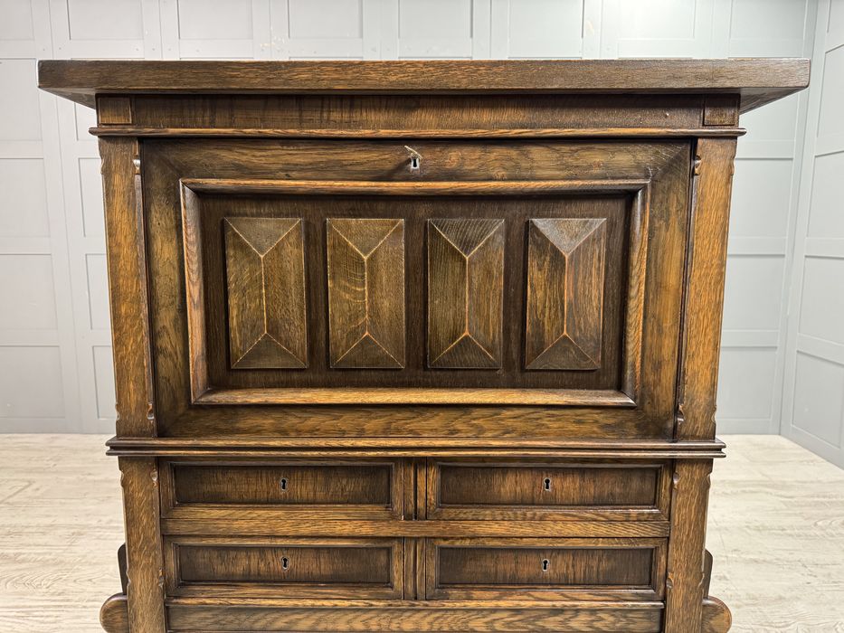 Шкаф - бюфет Jacobean Style Д1101