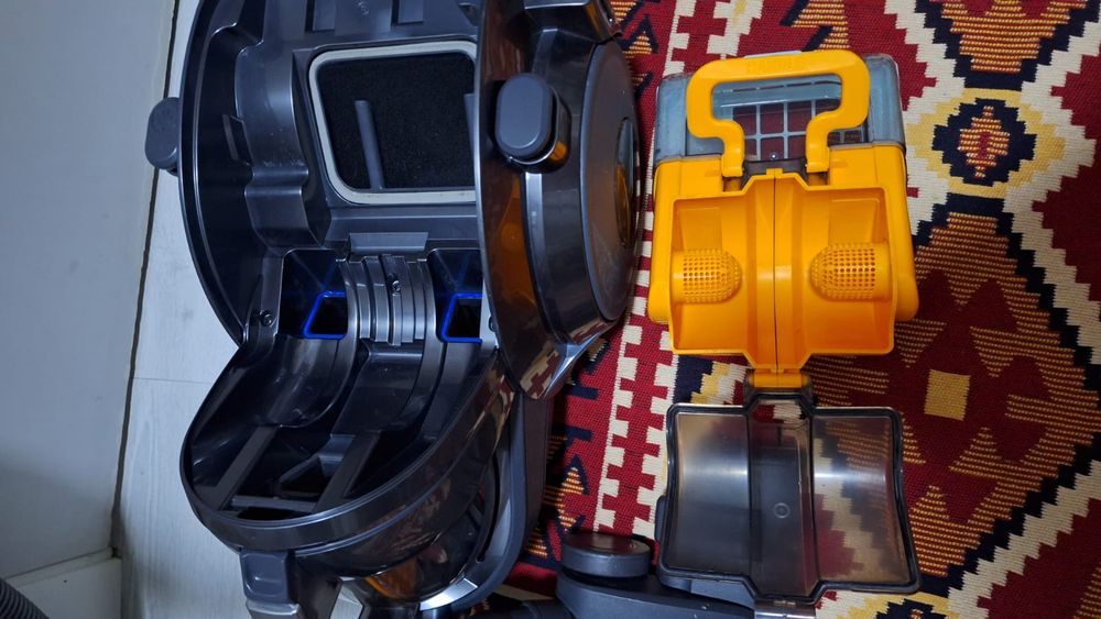 Пылесос LG компрессор 2000w