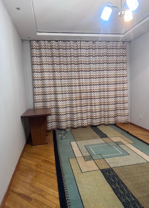 Продам ковер бу