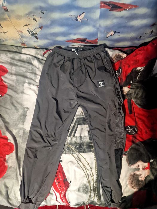 Чисто нов не употребяван екин готнище и долнище на Banditt