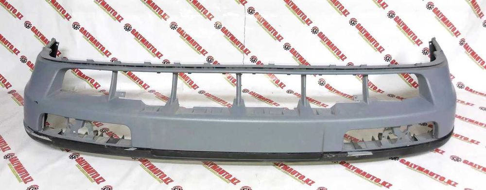 Передний Бампер VW Passat B4 93-96 VW04020BB