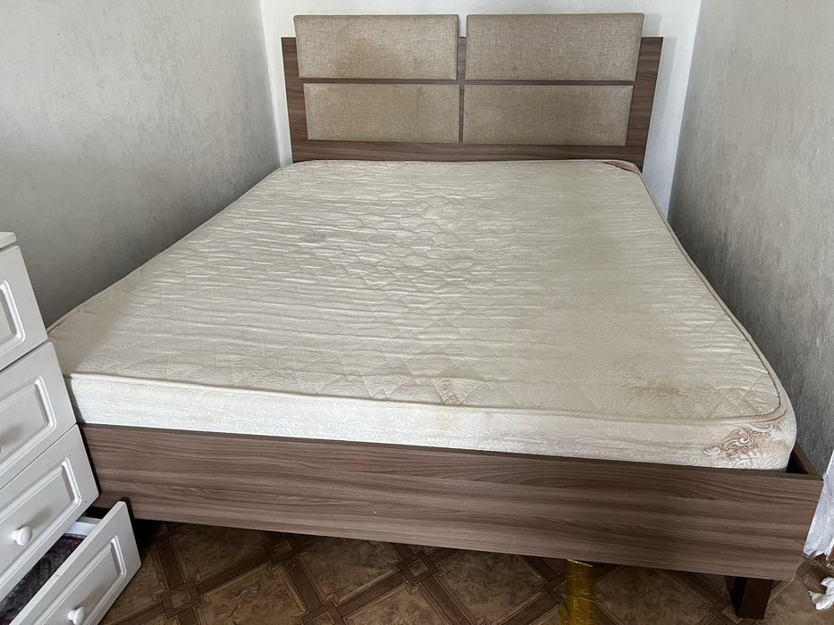 Продам кровать хоршего качества