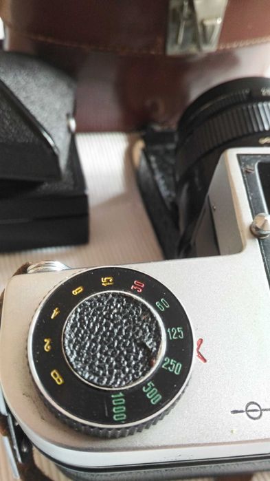 Продавам фотоапарат КИЕВ-6С -KIEV-6C -формат 6 на 6