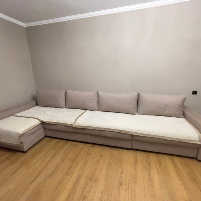 Срочно продам диван