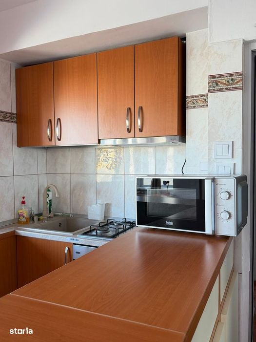 1 cam dec 40 mp anastasie panu linga hotel moldova 420 euro liber