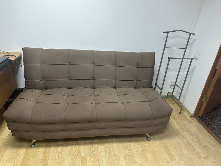 Продаи офисную мебель