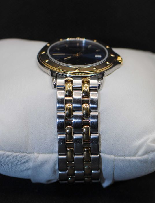 Мъжки швейцарски часовник - Raymond Weil Tango 5560