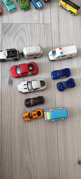 Mașinuțe Hot Wheels
