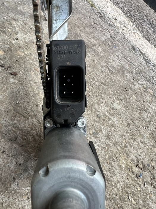 Macara Geam | Fata / Spate | Stanga / Dreapta | Opel Astra H | Break / GTC / Limuzina / Coupe | Piese Motoras Motor Modul Sofer Pasager Butoane