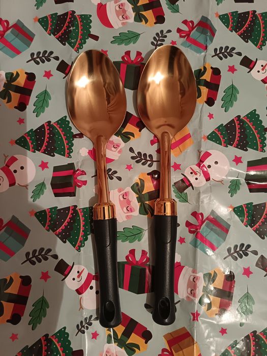 Кухонная посуда разная.