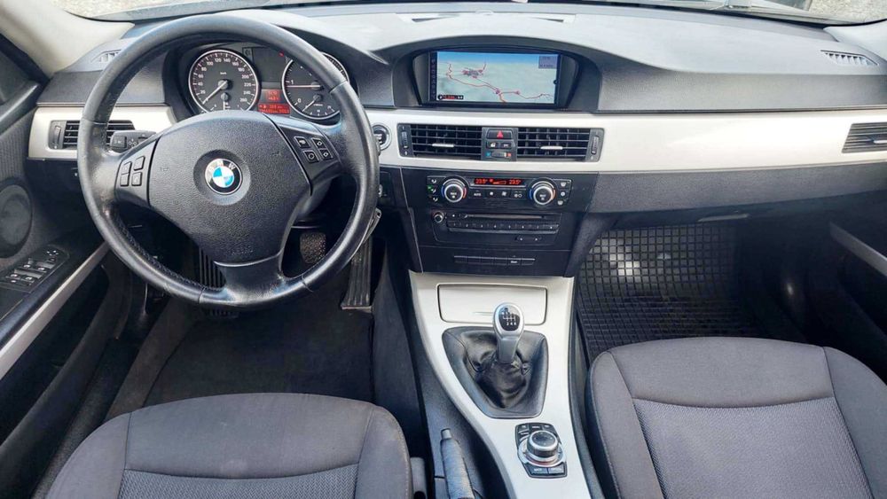 BMW seria 3 E91 EURO 5 an 2008 2.0d 143 cai  NAVI
