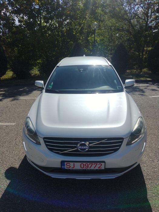 Volvo XC60 D4 2.0 l 181 CP 2015 Înmatriculată în RO