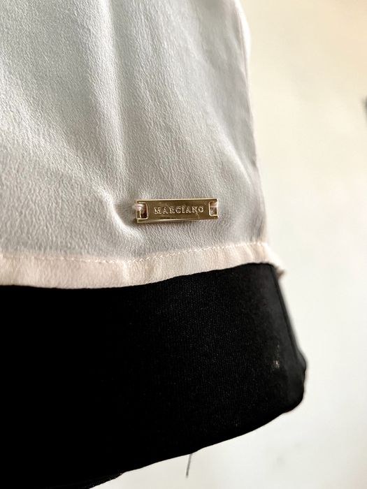 Нов топ Guess, размер S