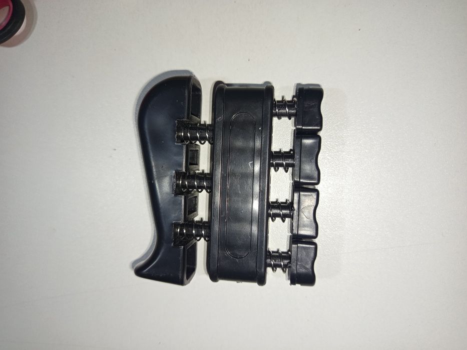 Прадам  Эспандер