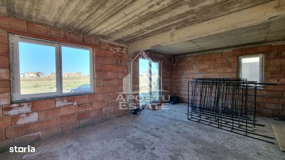 Casa individuala de vanzare la rosu sau la cheie, Giarmata