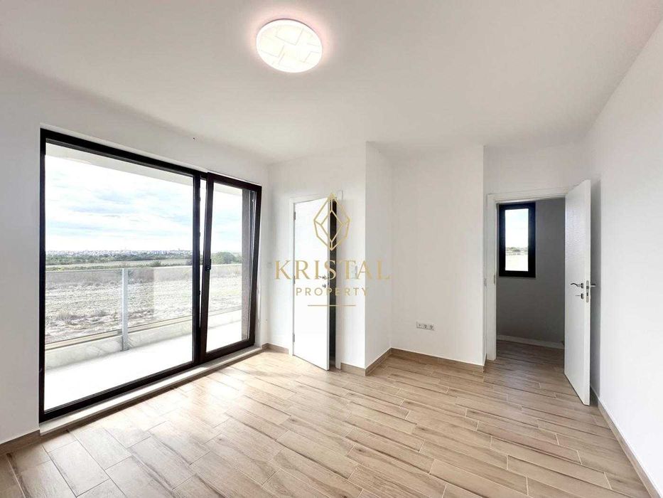 Продава се Къща в Поморие - 143 кв.м за 1818 €/кв.м - Снимка #13