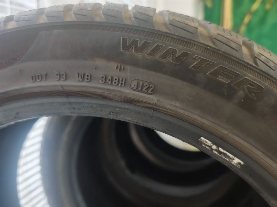 Гуми Pirelli winter Soto zero 3 / 235 45 R18