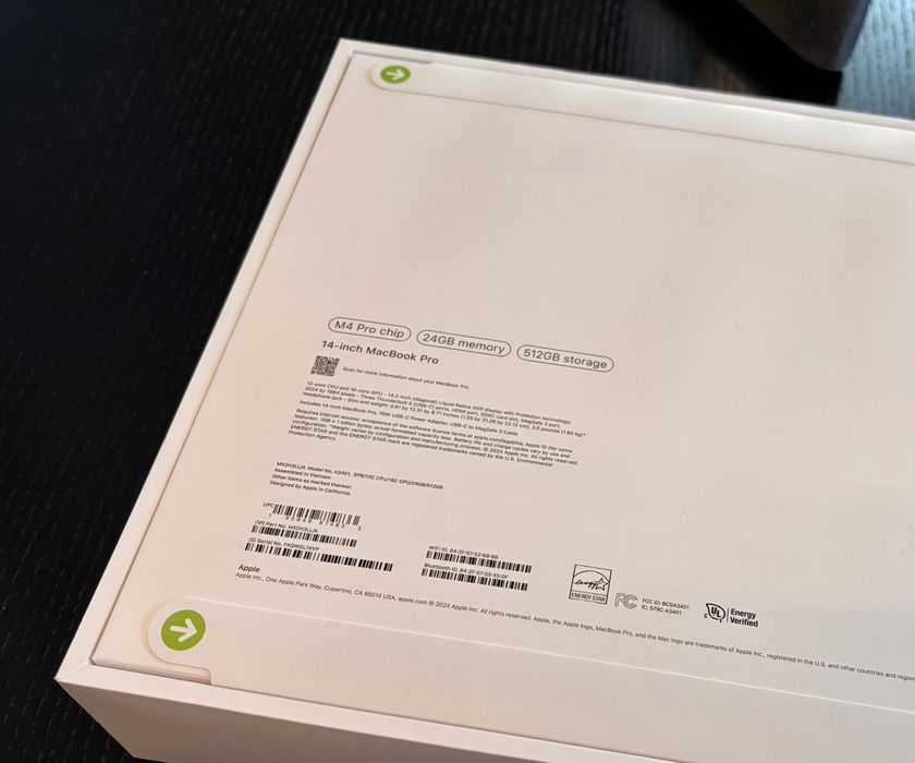 MacBook Pro 14 inch M4 pro 512gb