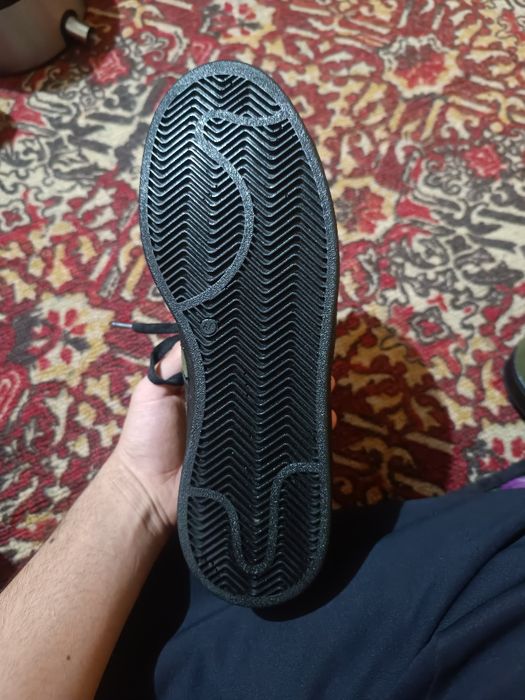 Adidas Campus oddiy va zamonaviy