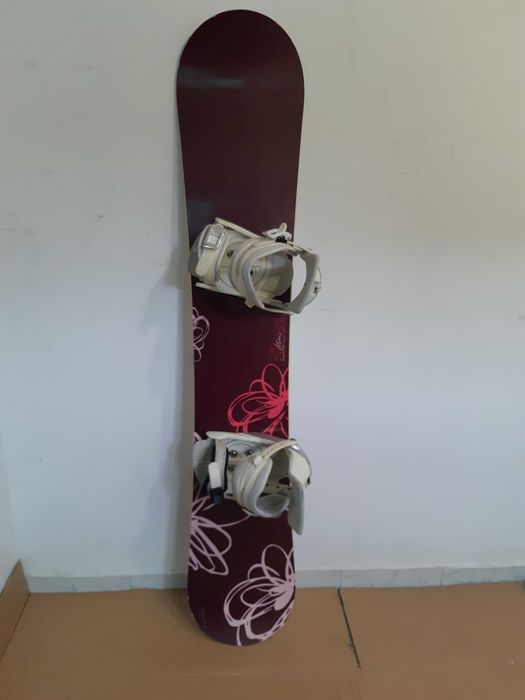 Placa snowboard Atomic 149 cm cu legaturi boots Burton