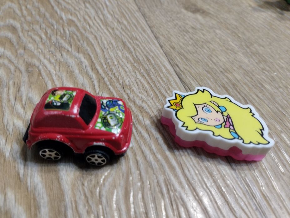 Лот играчки за деца
