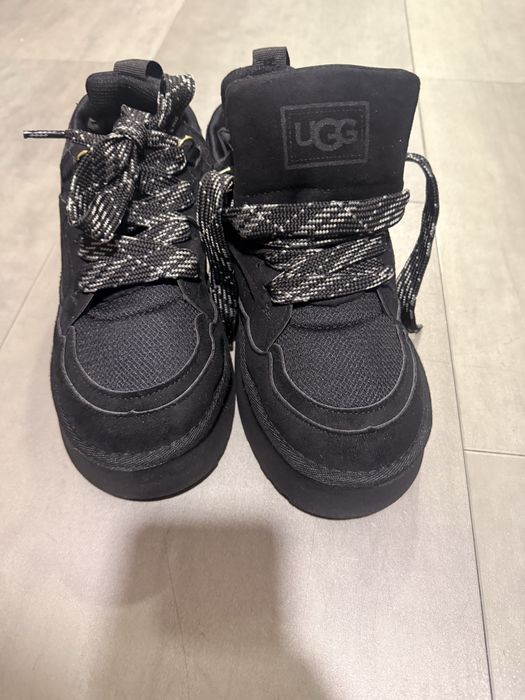 UGG Lowmel black